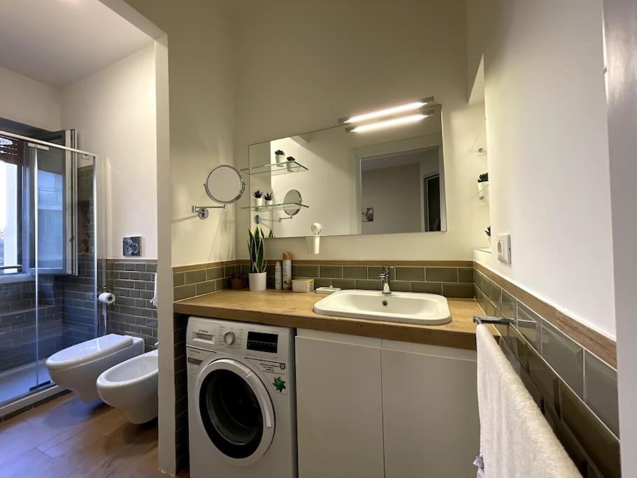 Elegante Appartamento Milano Linate Exteriör bild