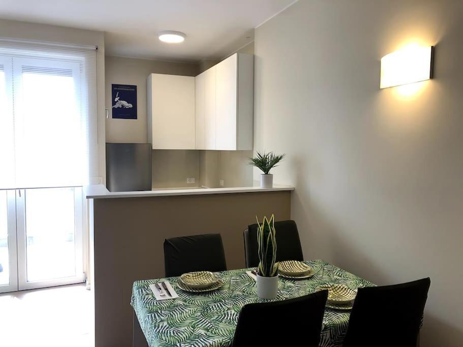 Elegante Appartamento Milano Linate Exteriör bild
